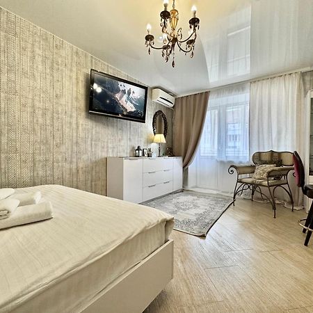 Apartpoltava Смак Італії У Самому Центрі Полтави , Білосніжна Студія В Новобудові, Банківський Чек Εξωτερικό φωτογραφία