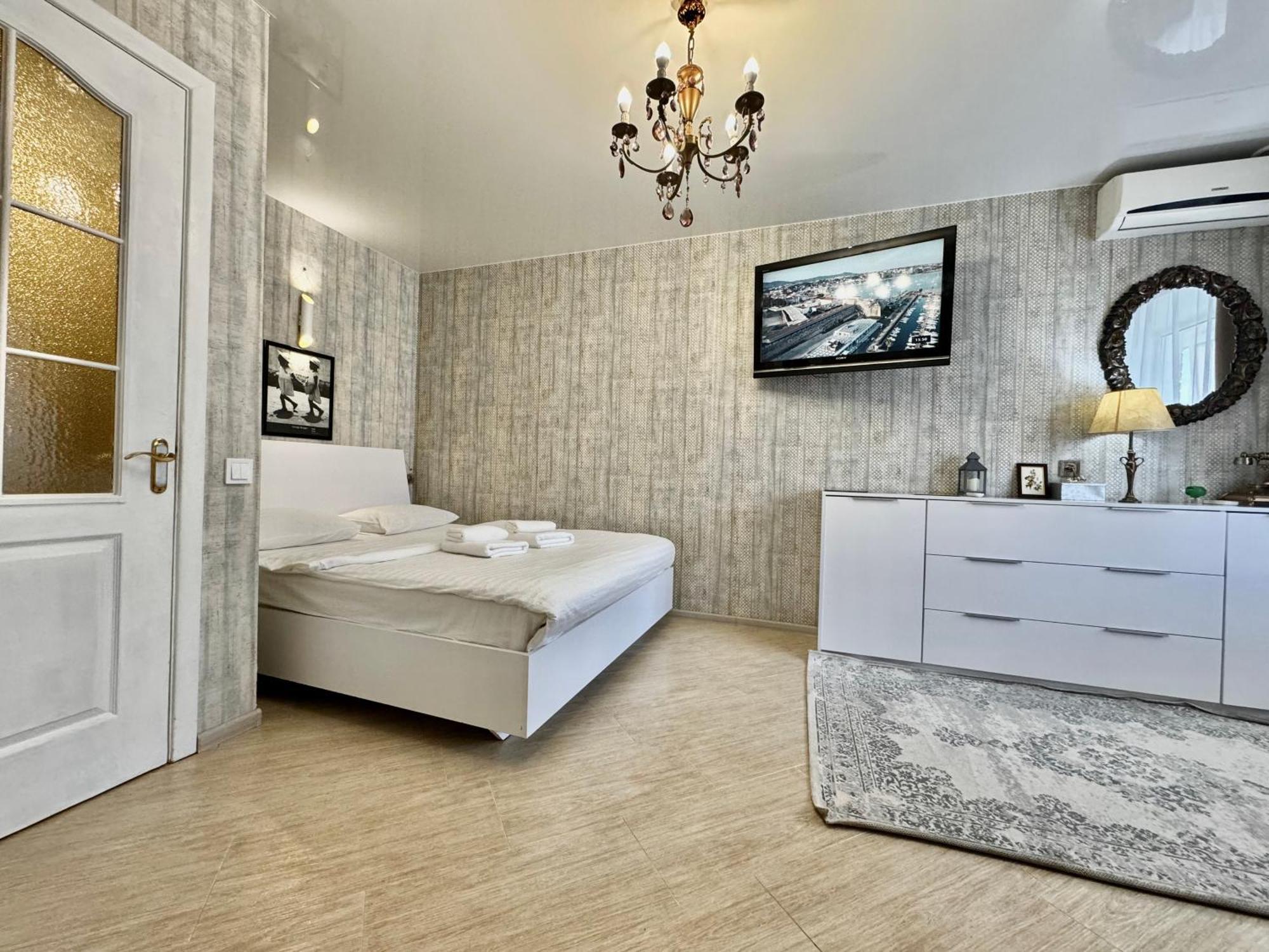 Apartpoltava Смак Італії У Самому Центрі Полтави , Білосніжна Студія В Новобудові, Банківський Чек Εξωτερικό φωτογραφία